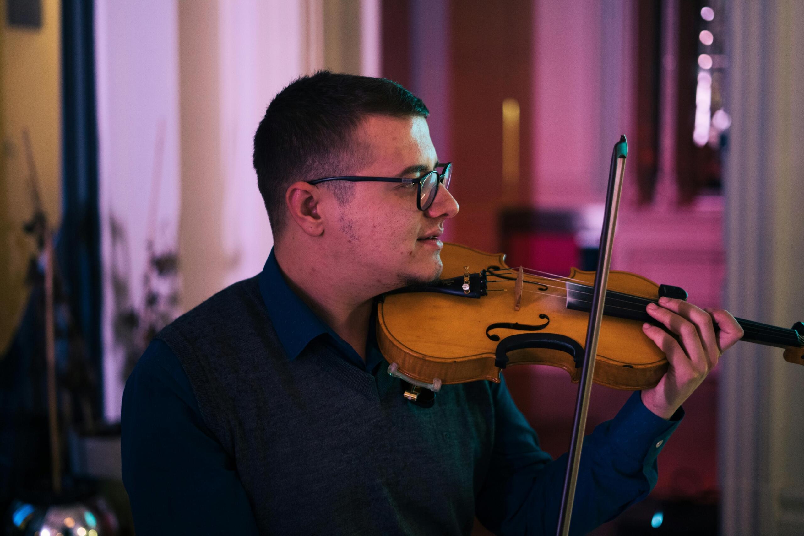 learn the violin online