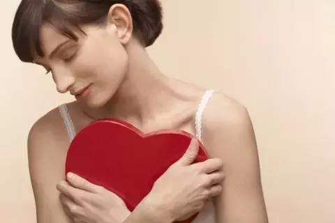 Una formula matematica consentirebbe di valutare scientificamente l'affinità tra due persone e quindi di predire la durata della loro relazione di coppia.