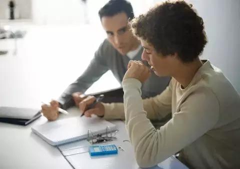 Il corso privato di matematica è un ottimo strumento per ripassare.