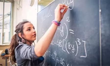 Formule matematiche alla lavagna