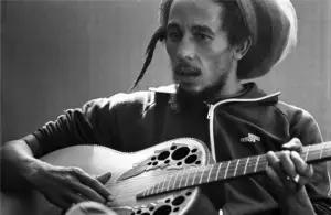 Se vuoi riuscire a suonare veloemente la tua chitarra, devi iniziare piano piano