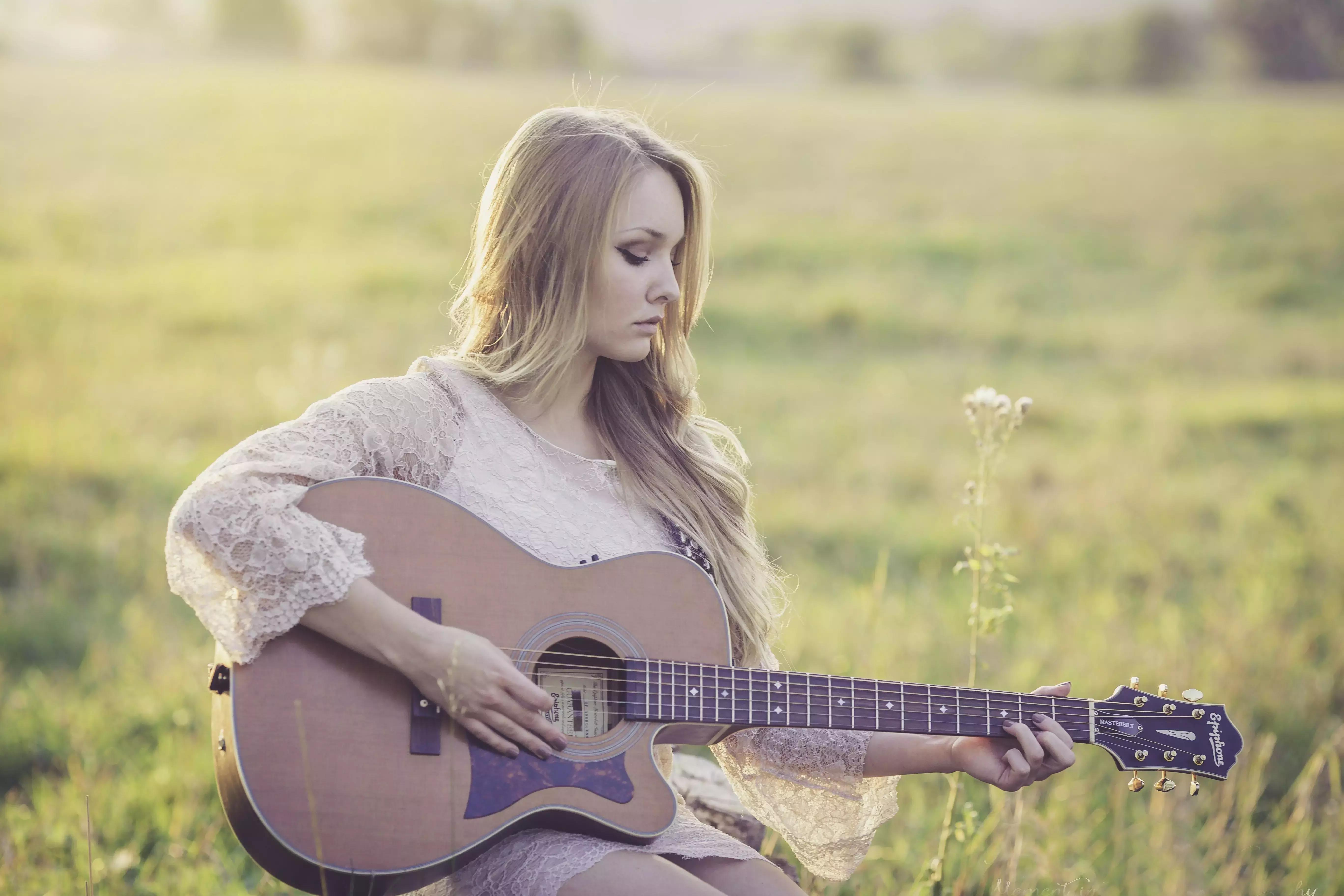 Con la pratica imparerete ad accordare la vostra chitarra facilmente!