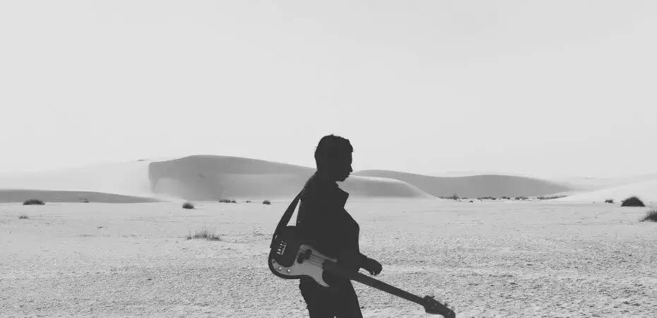 Improvvisare con la chitarra signiifica fare la sintesi tra tecnica e creatività