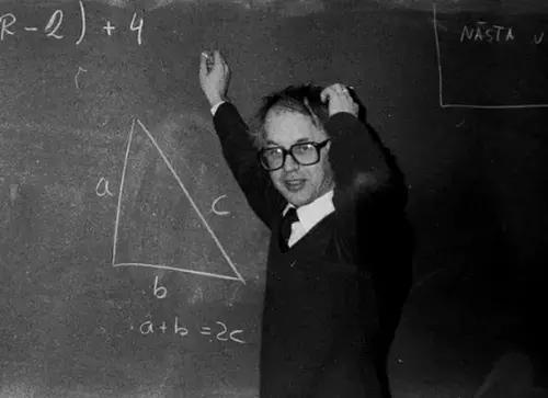 Prima di impartire lezioni di matematica, devi porti una serie di domande per capire se sei in grado di farlo.