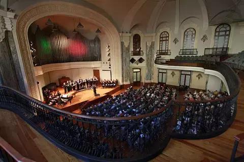 Il Conservatorio Giuseppe Verdi è un istituto fi alta formazione per musicisti davvero appassionati!