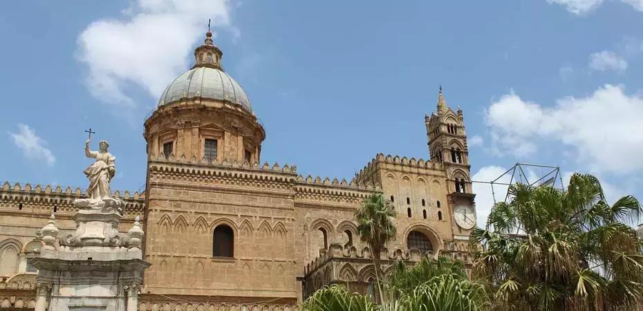 A Palermo, quali sono le opportunità didattiche per gli aspiranti chitarristi? Cosa scegliere tra scuole, conservatori e lezioni private?