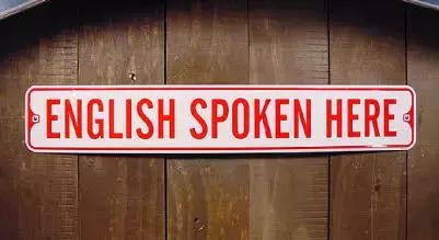 Se vuoi riuscire a sognare in inglese devi prima pensare in questa lingua, grazie a molte ore di corso e la pratica costante.