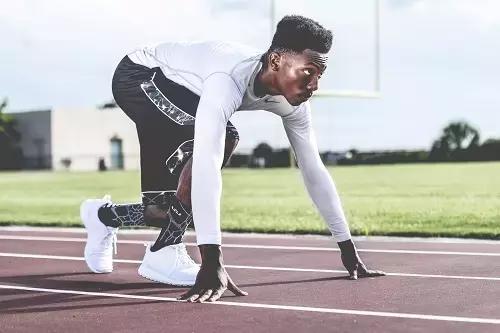 Non solo i professionisti, ma anche gli amatori e gli appassionati al giorno d'oggi sono in grado di misurare le loro performance sportive.