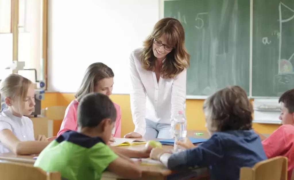 L'attuale riforma della scuola sta cambiando le regole di accesso alla professione di insegnante. 