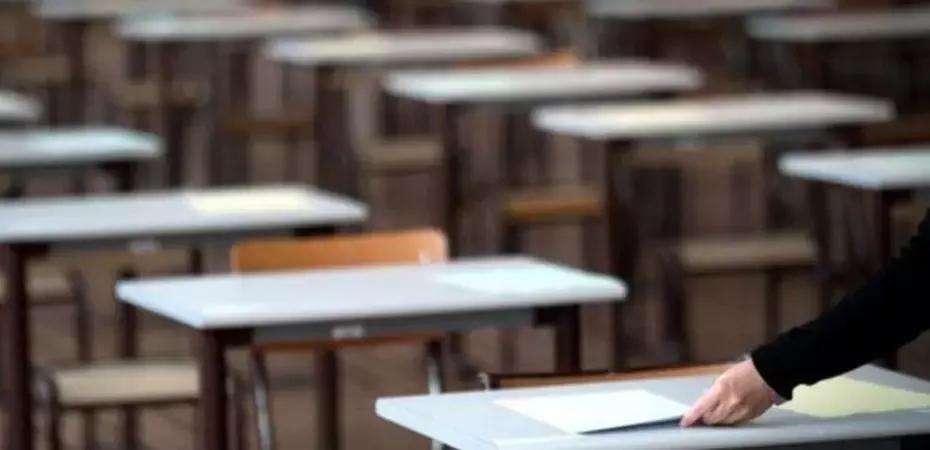 Il ripasso continuo, le schede riassuntive, e la conoscenza dello svolgimento delle prove.