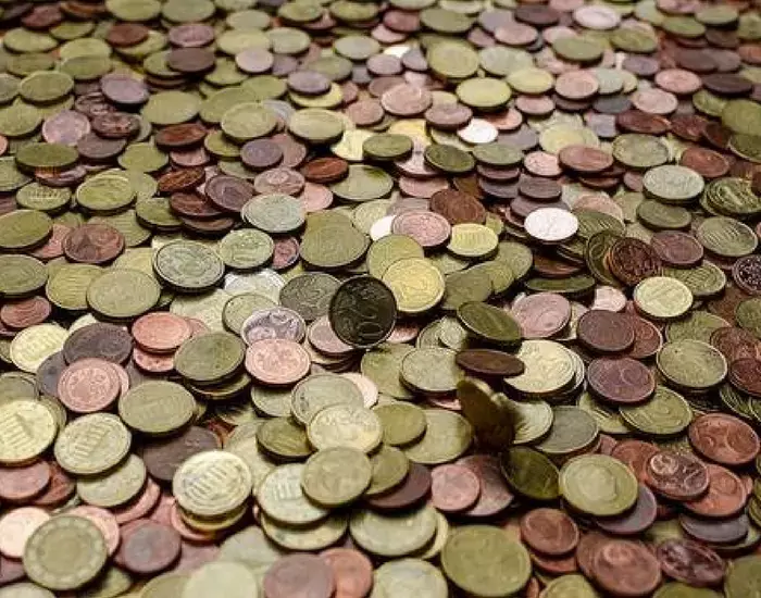 In Italia, dove le lingue straniere sono ancora una debolezza, puoi trovare farti spazio come insegnante privato!