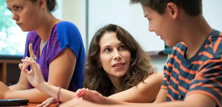 La passione, la libertà, il guadagno e la soddisfazione personale sono solo alcuni dei motivi per cui vale al pena dare lezioni private.