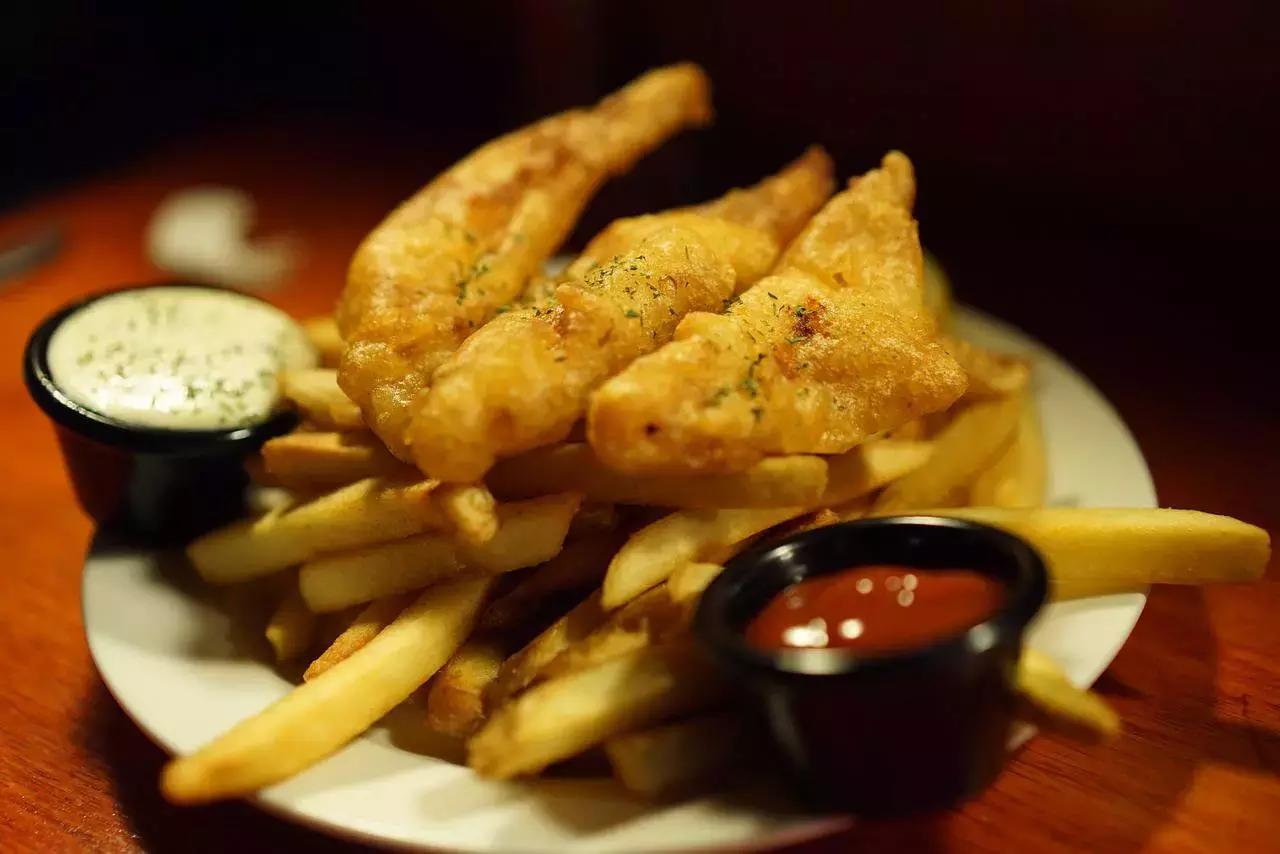 Non delle semplici patatine fritte e del pesce fritto! Molto, molto di più: provate per credere.