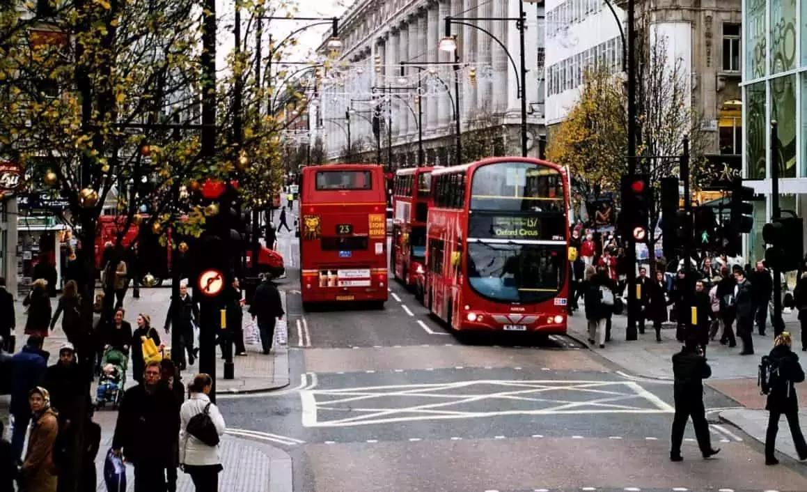 Con le lezioni individuali d'inglese puoi fare passi da gigante e diventare davvero fluente.