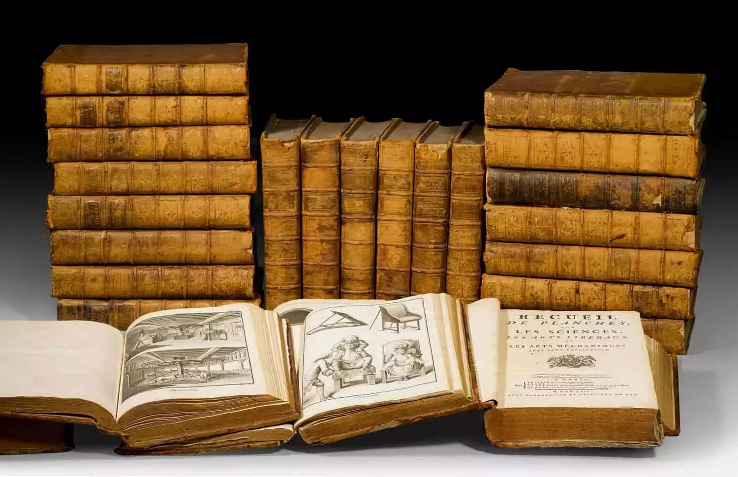 L'enciclopedia è una raccolta del sapere fata durante l'illuminismo per essere diffuso in tutta la Francia e in tutto il mondo.