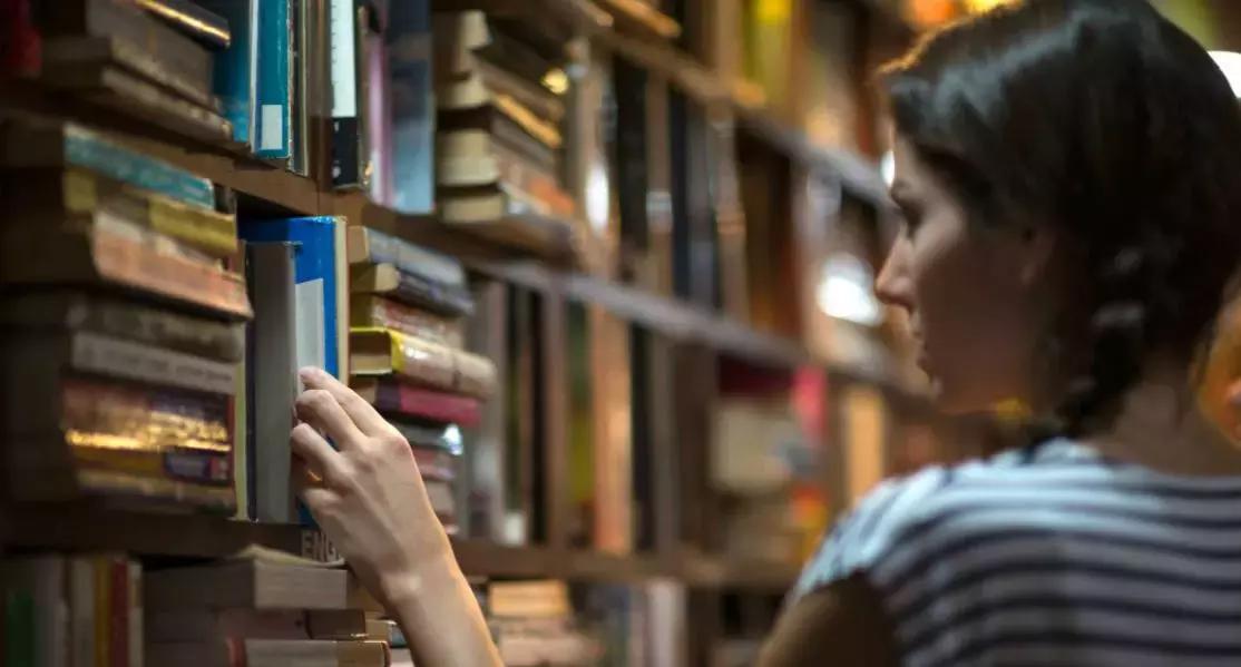 Chi legge molto ha tanto materiale per poter fare colpo sui propri interlocutori.