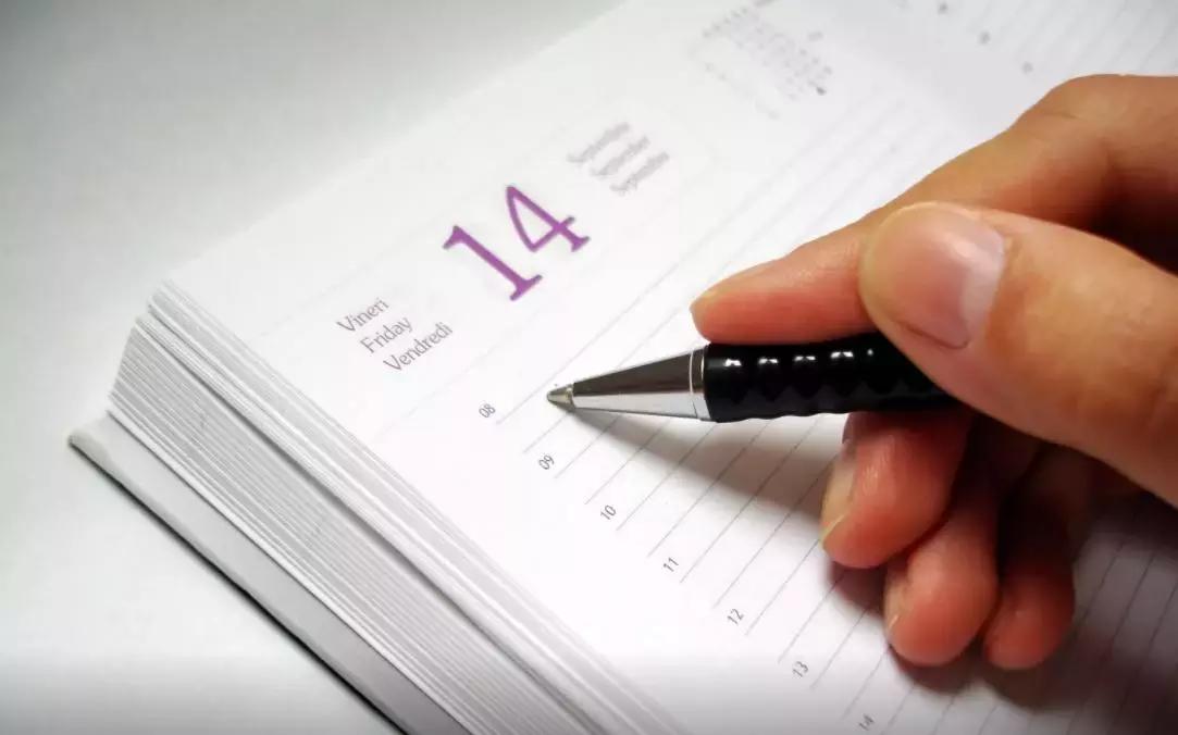 Gestire il tuo tempo in modo efficace ti permette di ripassare bene tutto il programma di inglese.