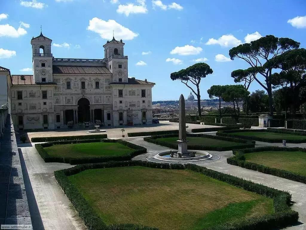 Corsi di lingua, atelier di cucina e laboratori bilingui in italiano e francese sono aperti a tutti a Roma.