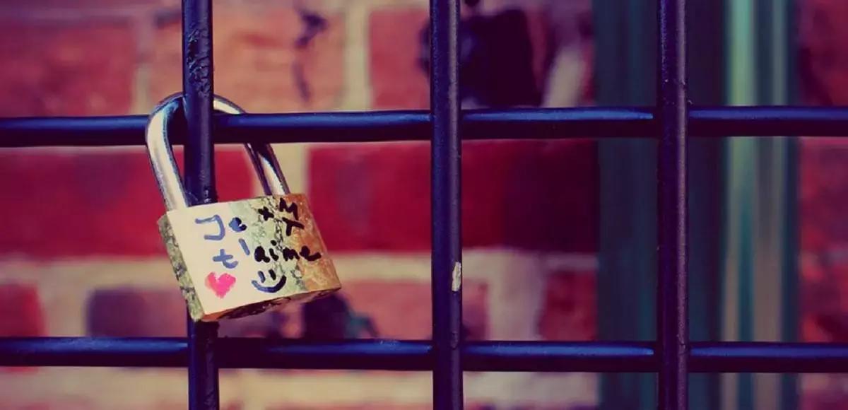 Cucina, letteratura, serate romantiche, ... vuoi vedere che Parigi è più romantica di Venezia?!