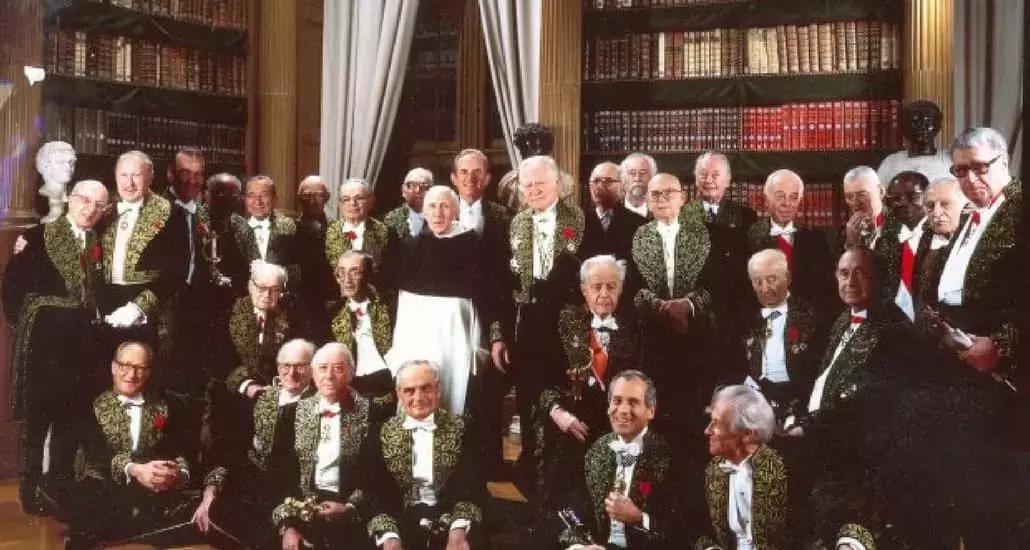 Con i libri puoi migliorare la tua ortografia!