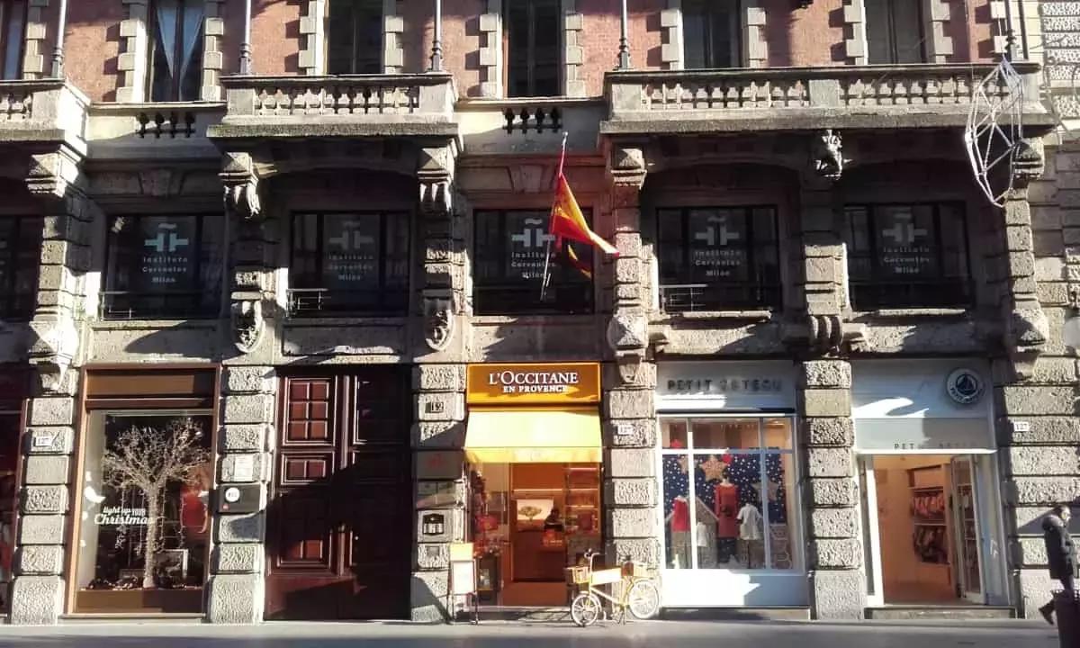 L'Istituto Cervantes offre corsi generici e speciali per imparare la grammatica spagnola e apprendere sempre qualcosa di più sulla cultura iberica. 