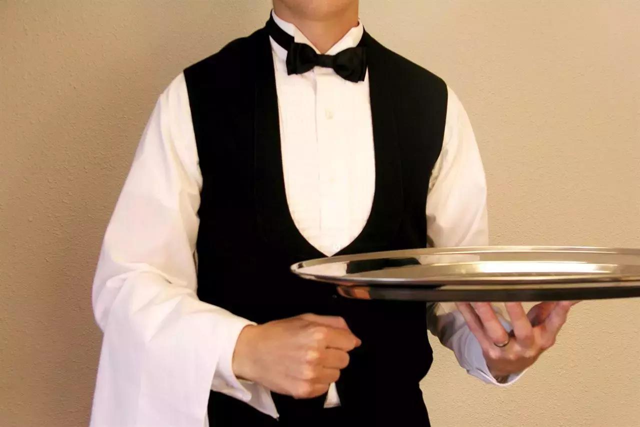 Per imparare lo spagnolo senza spendere molto puoi trovare un lavoro all'estero.