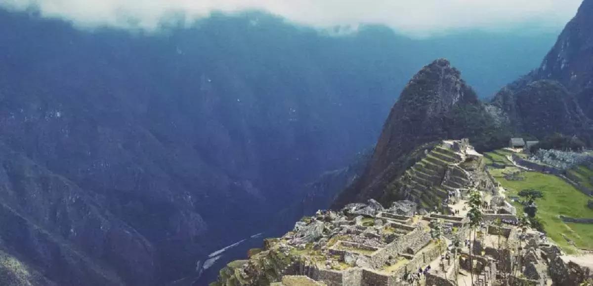 Nella sola Spagna se ne contano diversi, tra i quattro principali e le cadenze locali. Inoltre esistono tutti quelli del'America Latina.