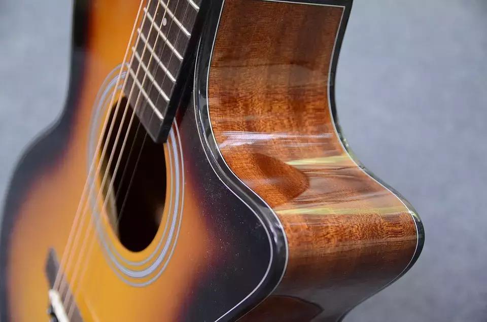 Un mago delle sei corde.