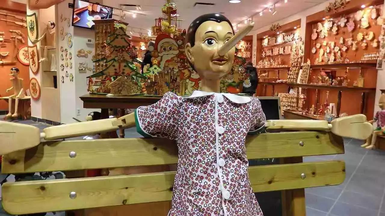 E non si perderanno più agli spettacoli di Mangiafuoco, né seguiranno il Gatto e la Volpe!