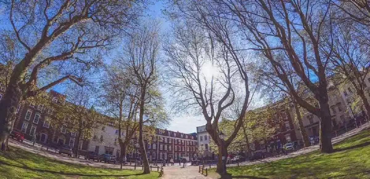 L'importante non sono tanto i contenuti, quanto il metodo, quando non doverosamente appreso a scuola.