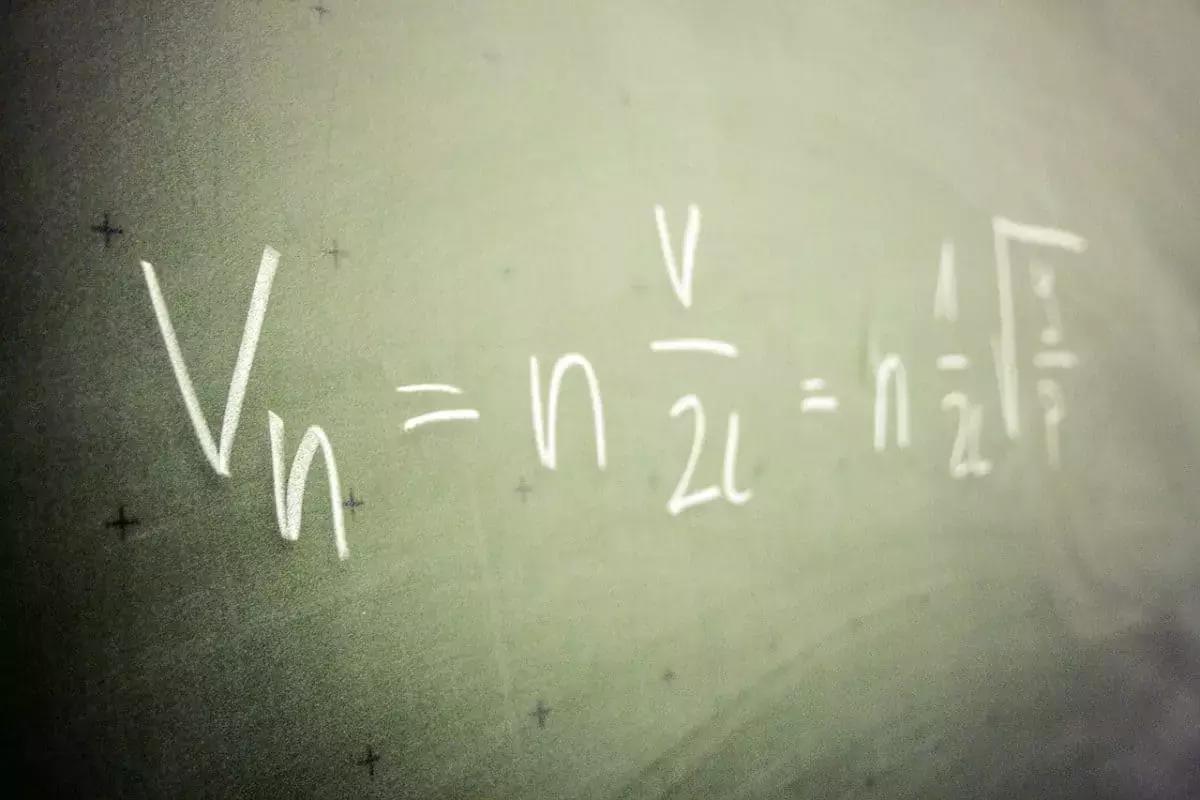 Qual è la materia che ti riesce meno a scuola?