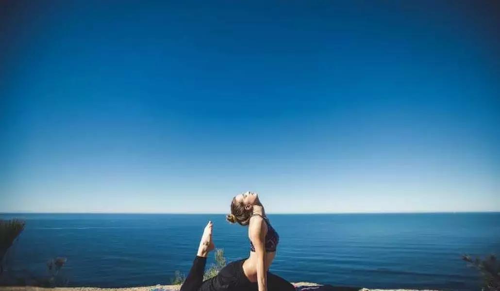 Dopo ogni sessione di allenamento, non dimenticarti di fare stretching!