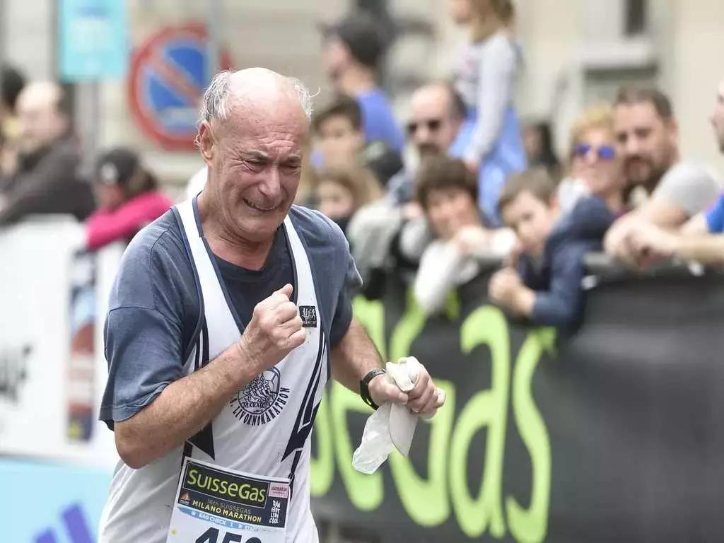 Non c'è che dire: si tratta di persone speciali. Ma ciò non toglie che ognuno possa fare molto a livello sportivo, per sentirsi bene.