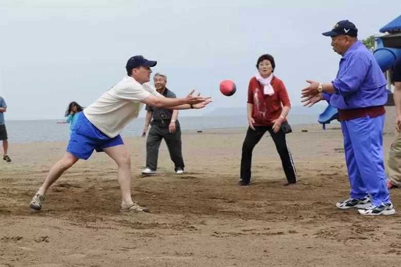 In che modo lo sport collettivo può aiutarti a risparmiare?