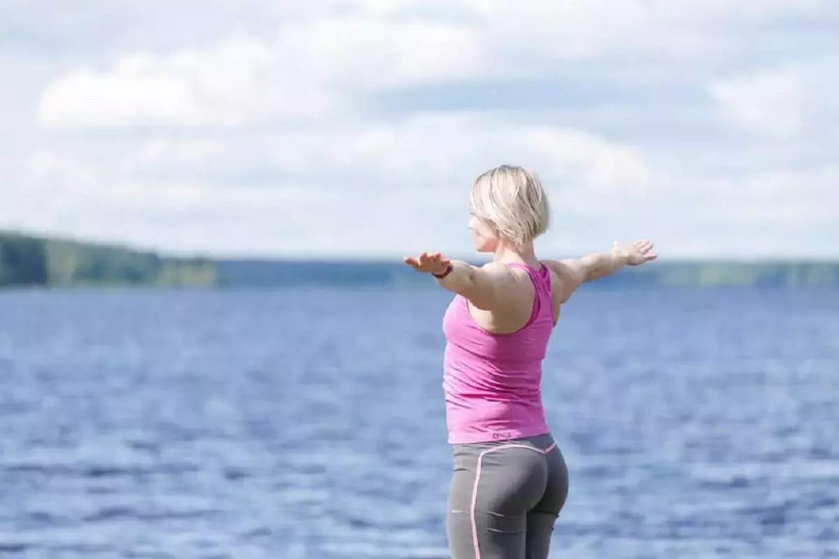 Una pratica regolare, anche se sei neofita, ti consentirà di peredere peso e rimanere in forma.