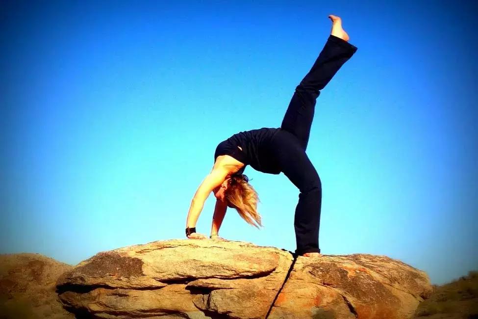 Fare stretching quando si fa attività fisica è importante? La risposta è sì! Lo stretching è da prendere sul serio quanto l'allenamento stesso.
