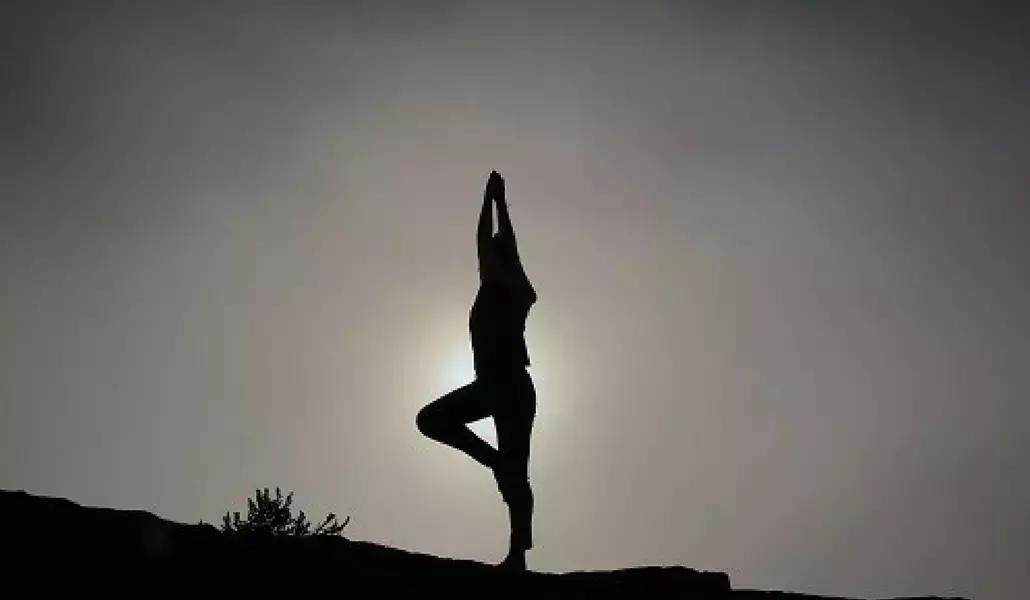 Il costo di una lezione o di un corso di yoga dipende anche dall'esperienza dell'insegnante!