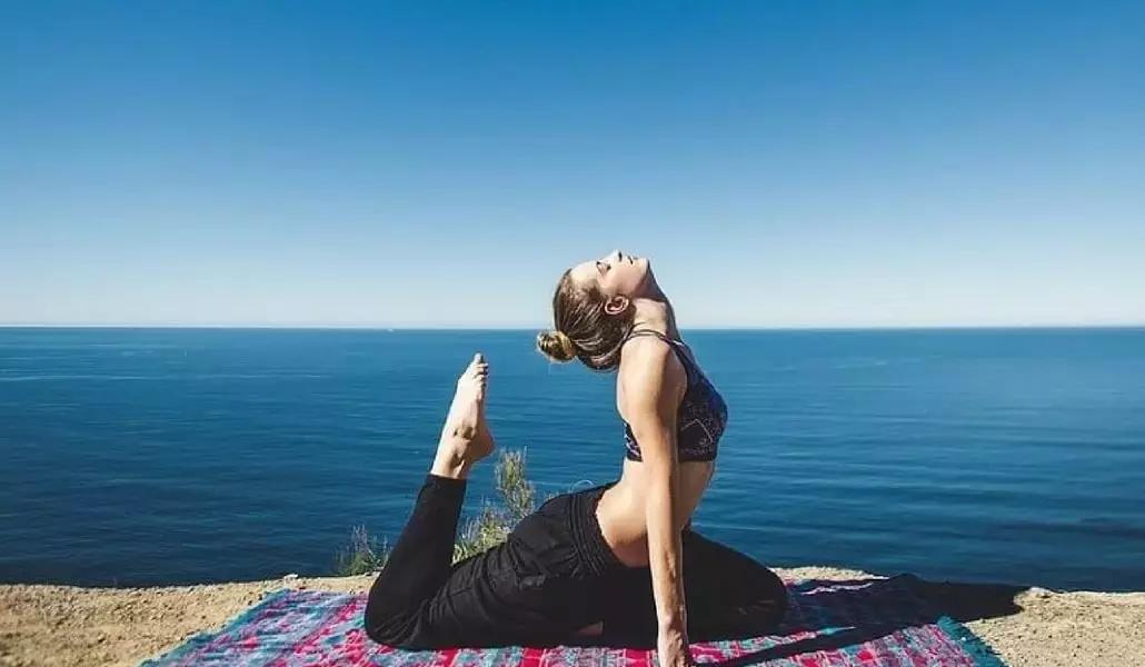 Lo yoga può offrirti un grosso sollievo in caso di sciatica!