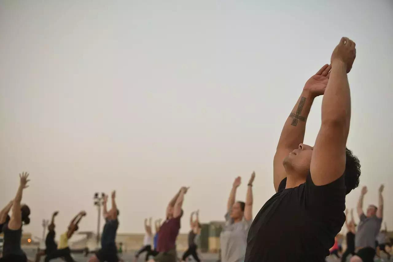 La pratica collettiva dello Yoga è un'esperienza di conoscenza comune.