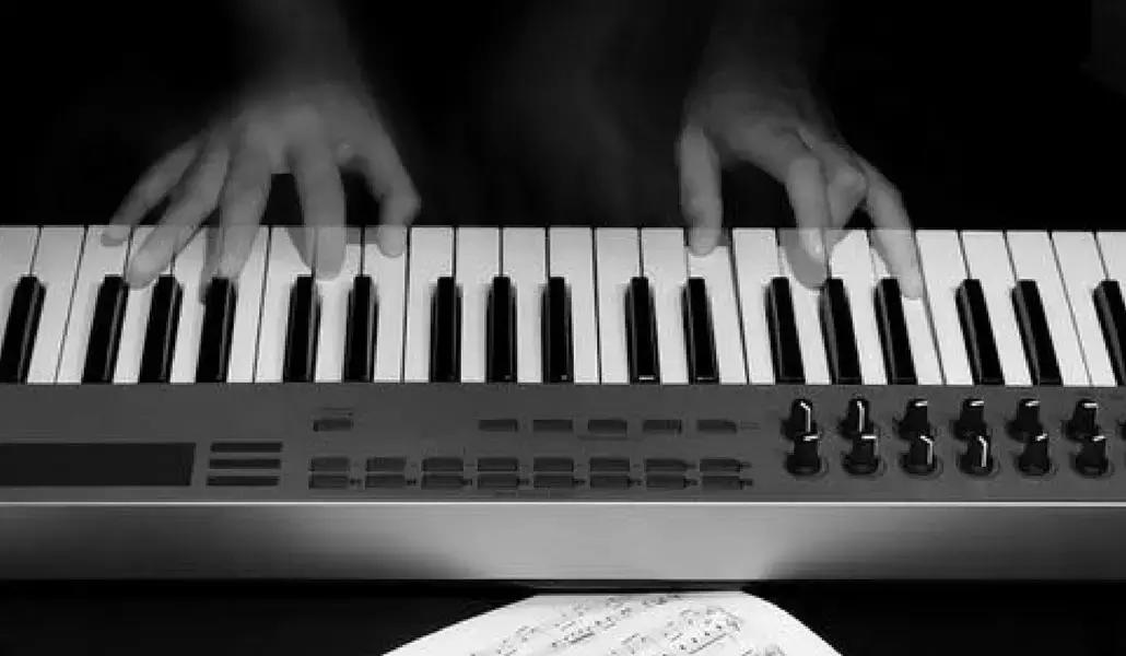 Diventare un compositore al pianoforte è una vera e propria sfida!