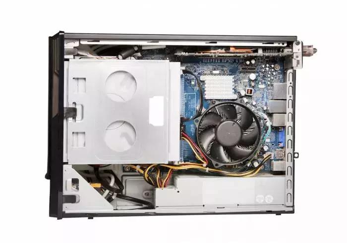 Ecco il pc all'interno