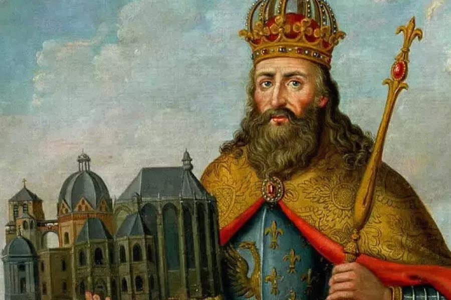 Carlo Magno, un imperatore che ebbe un grande impatto anche sulla cultura e che ideò - tra le altre cose - una nuova tipologia di scrittura.