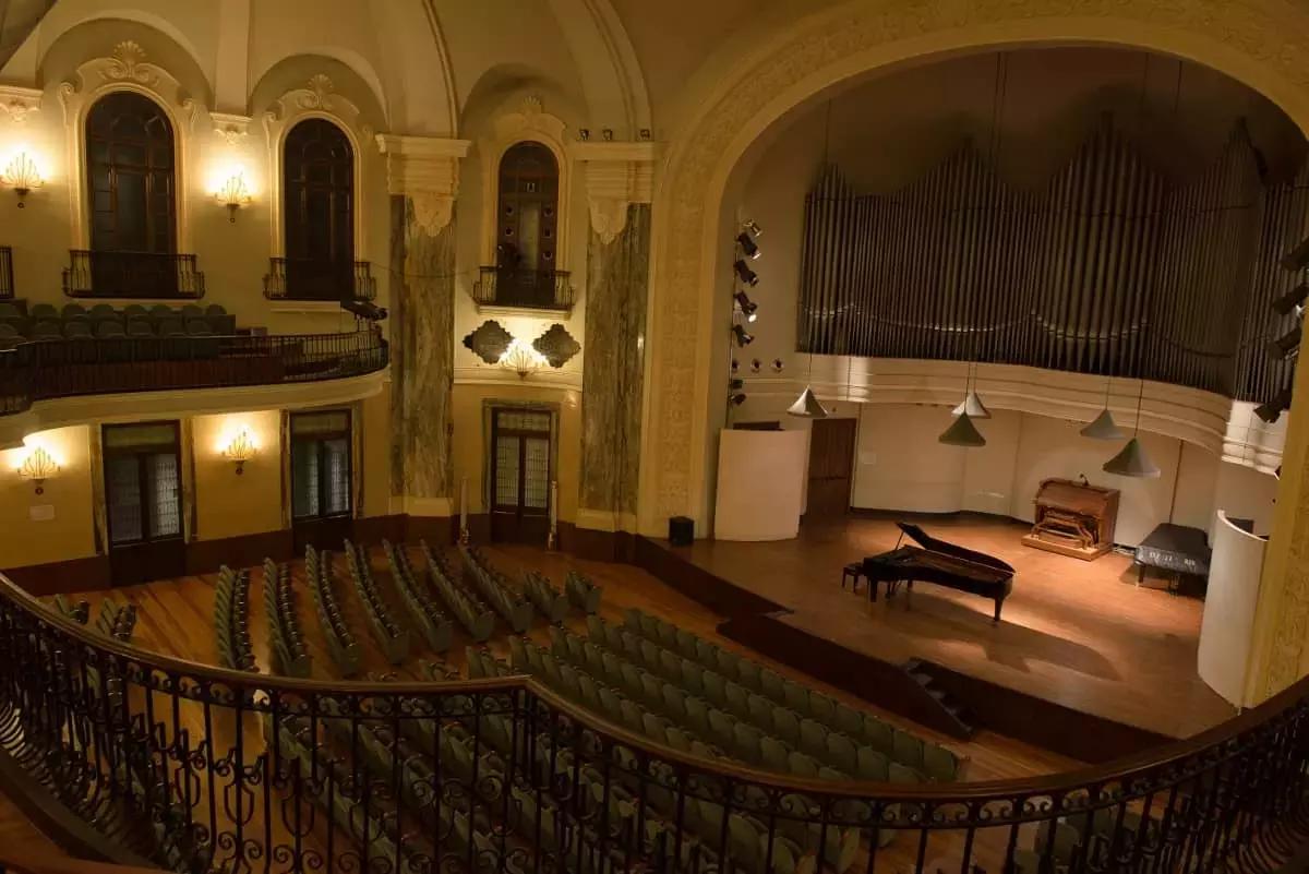 Al Conservatorio di Torino puoi prendere lezioni di piano nei corsi preaccademici e accademici. 