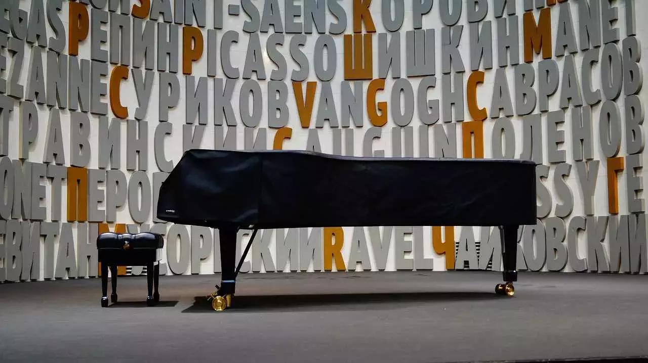 Qual è l’età più adatta per lo studio del solfeggio? È vero che iniziare troppo tardi non è possibile?