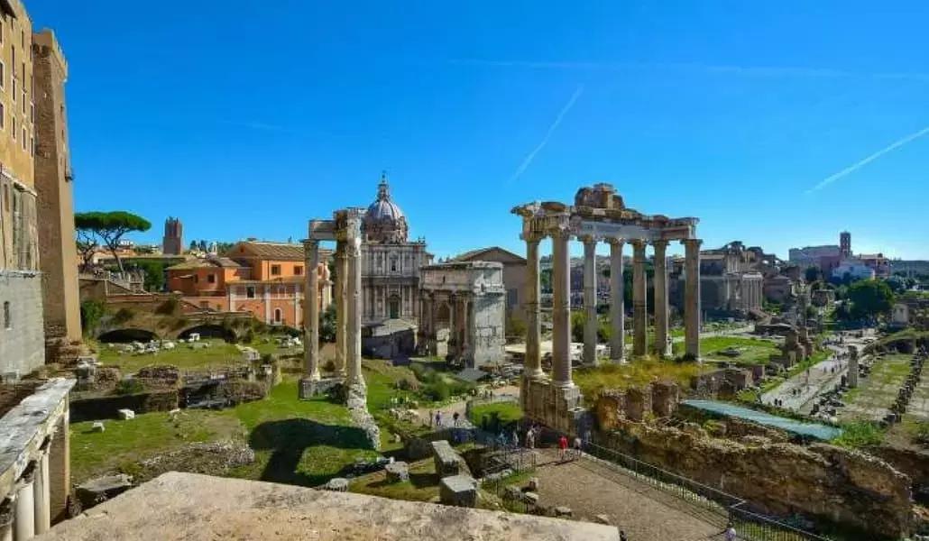 La città di Roma, fondata nel 753 a.C., ha domincato la zona del Mediterraneo per più di 1000 anni!