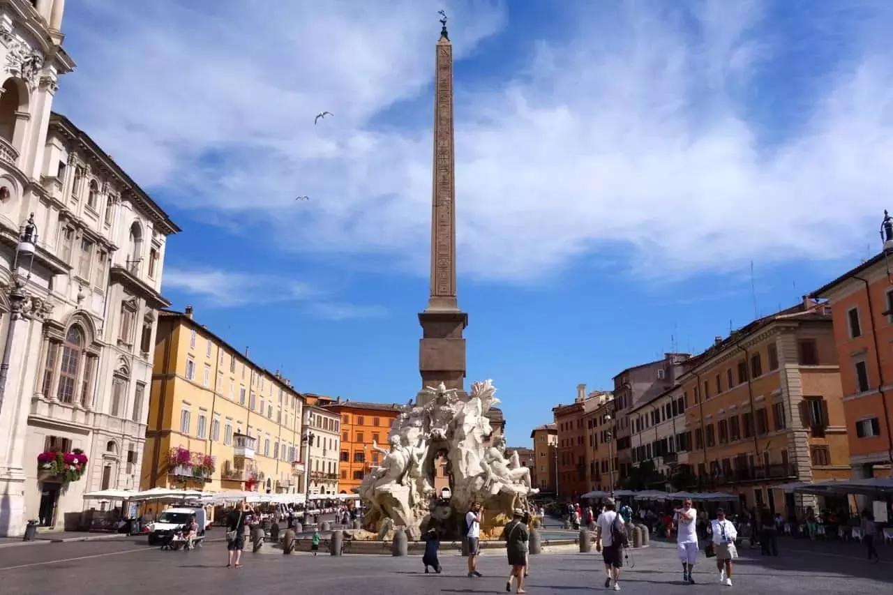 Roma offre davvero una vasta scelta di corsi di piano, scegli in base ai tuoi obiettivi personali e professionali.