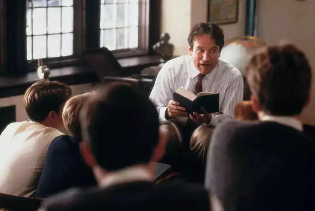 Con i corsi di latino online e a domicilio puoi imparare a esprimerti correttamente anche all'orale. 