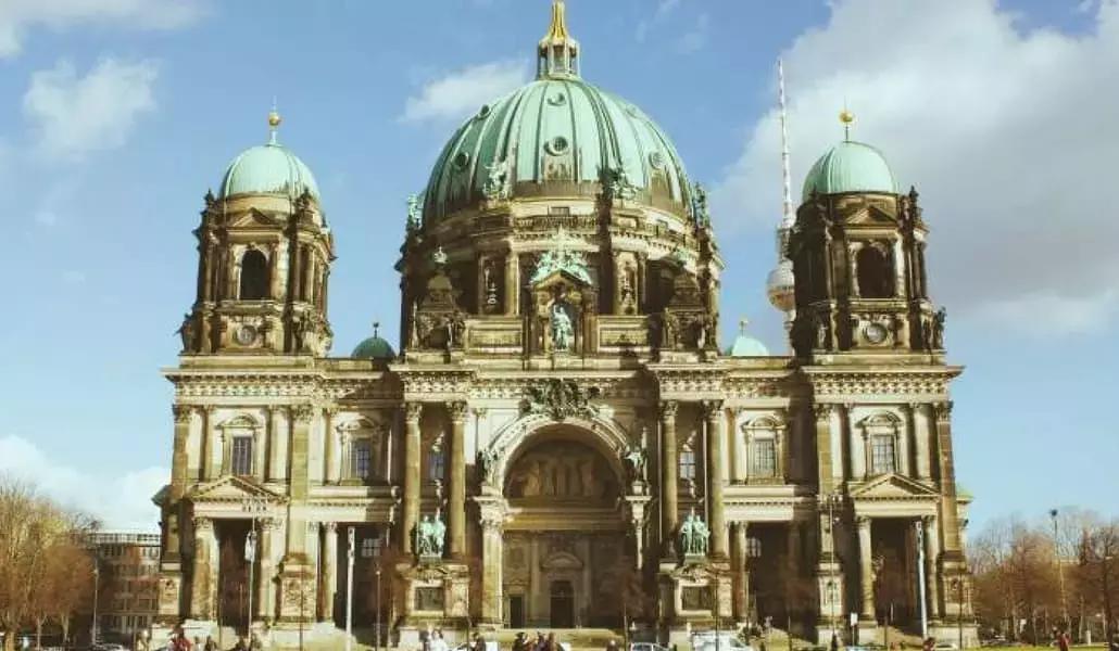 Scopri la lingua tedesca con un tour della Germania!