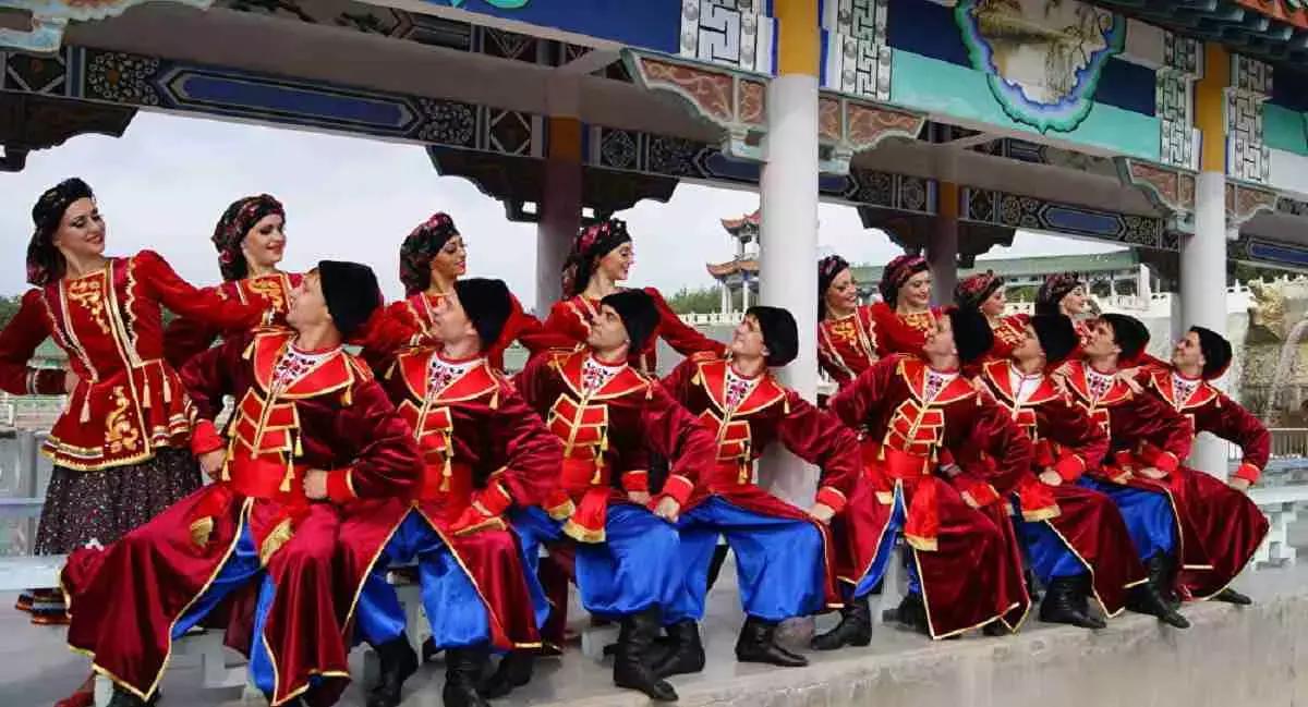 L’apprendimento di una lingua nel Paese in cui questa è parlata regolarmente è di solito il miglior modo per progredire rapidamente. Anche se non tutti possono permetterselo.