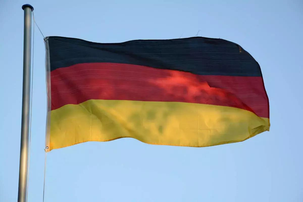 Il tuo percorso come insegnante di tedesco comincia con lo studio della lingua di Goethe alle medie, poi al liceo e la laurea magistrale in lingue e affini che ti preparano al concorso per la scuola pubblica.